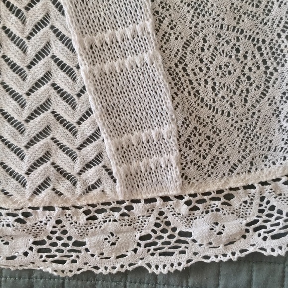 SOLD ON CP Anthropologie Meadow Rue tank, size L - Picture 7 of 7